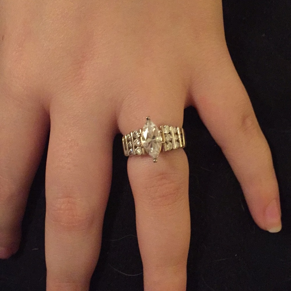 Beautiful CZ diamond ring